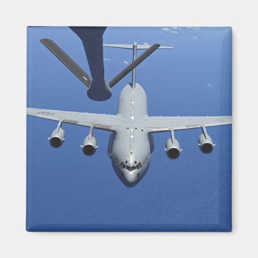 C-17 Globemaster IIIがブームに近づく マグネット (正面)