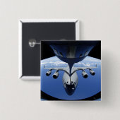 C-17 Globemaster IIIが燃料を受ける 缶バッジ (正面&裏面)