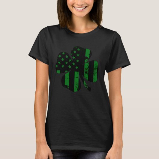 C American Flag St Patrick s day Shamrock green bl Tシャツ (正面)