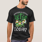 C St Patrick's Day Feeling A Little Irish Today Tシャツ (正面)
