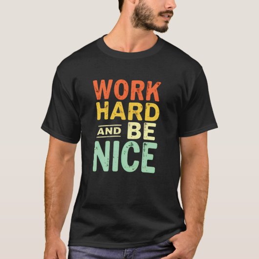 C:\Users\Administrator\Downloads\Cow 1\レトロな従業員 Tシャツ (正面)