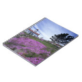 CA、クレセントシティ、バッテリポイント灯台付き ノートブック (左側)