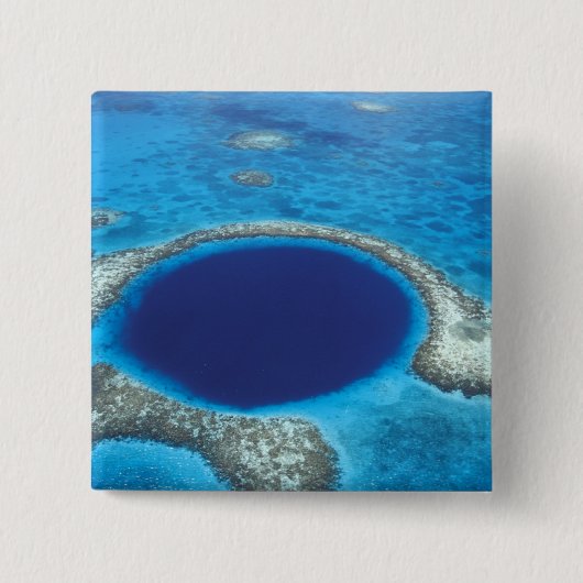 CA, ベリーズ。ブルーホールの航空写真(直径 缶バッジ (正面)