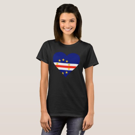 Cabo Verde Flag Heart Cabo Verde  Love Cabo Verde Tシャツ (正面フル)