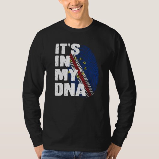 Cabo Verdean私のDna Cape Verde指紋にある Tシャツ (正面)