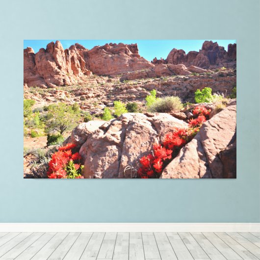 Cacti in Bloom キャンバスプリント (インサイチュ (ウッドフロア))