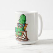 Cactus Caricaturesco en la Playa - Taza Divertida コーヒーマグカップ (正面右)