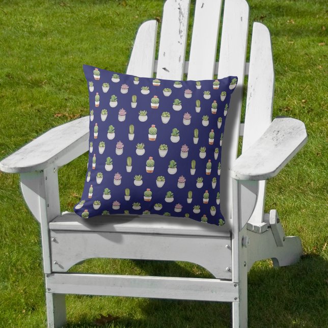 Cactus Life, Deep Blue Background アウトドアクッション (クリエイターアップロード済み)