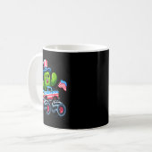 Cactus Riding Monster Truck 4th Of July コーヒーマグカップ (正面左)
