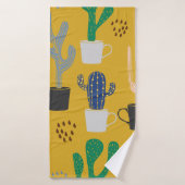 Cactus seamless pattern background. Hand drawn col バスタオル (バスタオル)