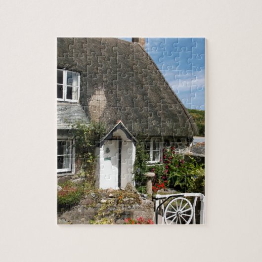 Cadgwith Cornwallの写真で茅葺きコテージ ジグソーパズル (縦)