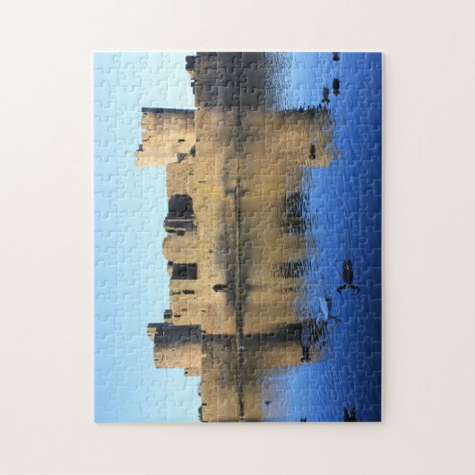 Caerphillyの城のパズル ジグソーパズル (縦)