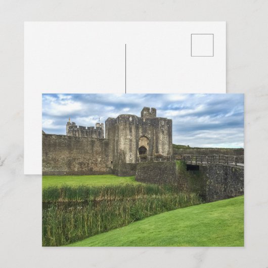 Caerphilly Castle in Wales ポストカード (正面/裏面)