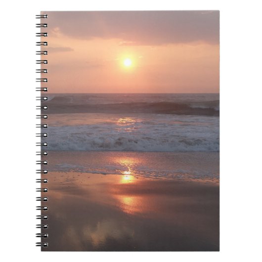 Cahier Coucher de soleil rose sur la plage   ノートブック (正面)