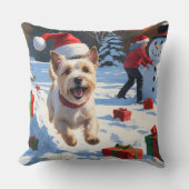 Cainn Terrier走 Christmas Hatで雪の中 クッション (正面)