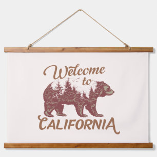 California Bear Forestへようこそ 吊り下げ型タペストリー