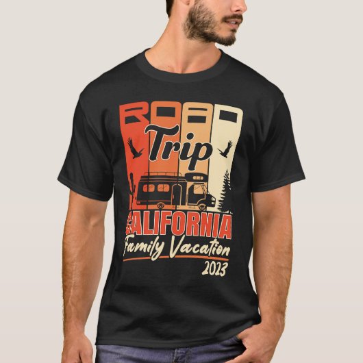 California Family Vacation RV Road Trip Mountains  Tシャツ (正面)
