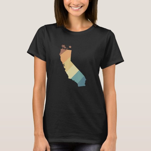 California Map Outline USA America Tシャツ (正面)