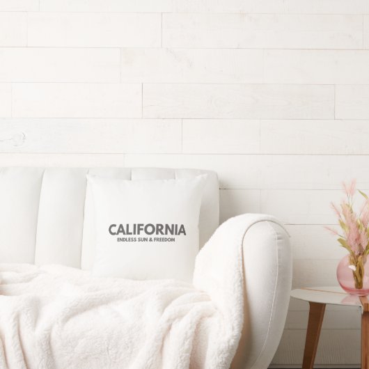 California Minimalist Throw Pillow – Endless Sun & クッション (ソファ)