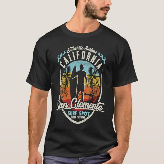 California Surfing San Clemente Wave Surfer Paradi Tシャツ (正面)