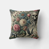 Call to the Night Gallery – Gothic Victorian クッション (裏面)