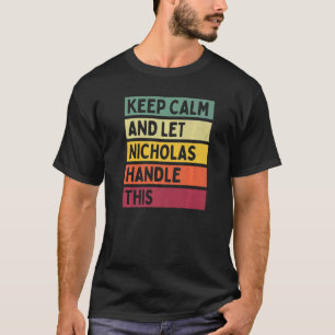 Calmと保Nicholasがこのレトロクートを処理する Tシャツ