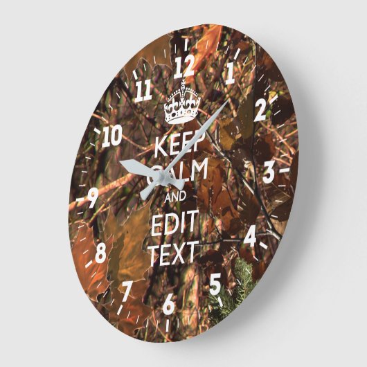 Calmパーソナライズされた保はテキストを秋迷彩柄に ラージ壁時計 (傾斜)