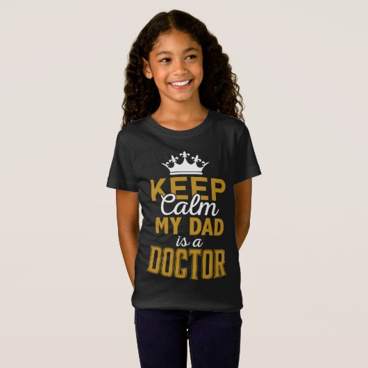Calm 保 Myパパはドクターガールのブラックイエロー Tシャツ (正面フル)