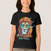 Calm Heart, Wild Roar – Lion Energy Motivational T トライブレンドＴシャツ (正面)