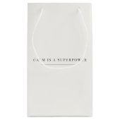 Calm Is a Superpower ギフトバッグ – シンプル・モダン (裏面)