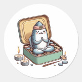 Calm Sardine Zen Master Sticker ラウンドシール (正面)