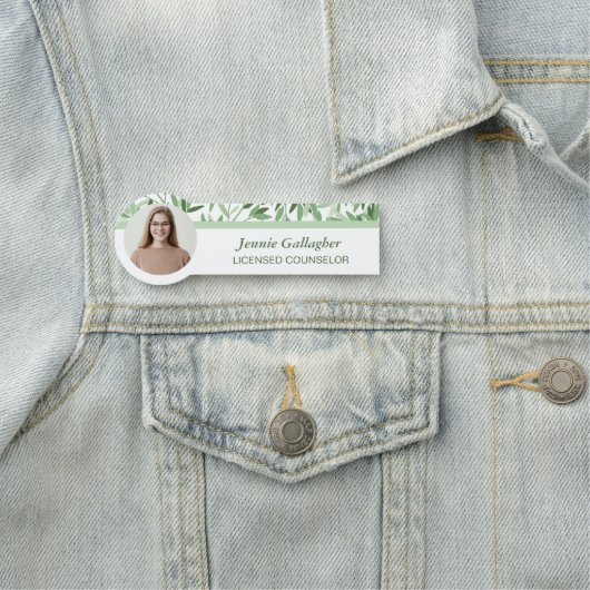 Calm Soft Green Greenery Round ID Photo 名札 (インサイチュ)