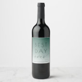 Calm Teal Minimalist Calligraphy ワインラベル (正面)