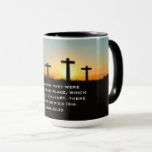 Calvary at Sunset – Luke 23:33 Scripture Art マグカップ (正面右)