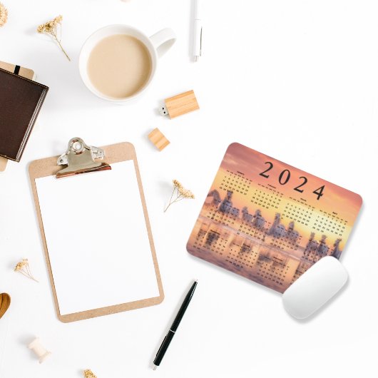 Camargue白い馬の日の入り2024年カレンダー マウスパッド