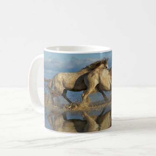 Camargue Horses and Reflection(南フランス) コーヒーマグカップ (正面左)