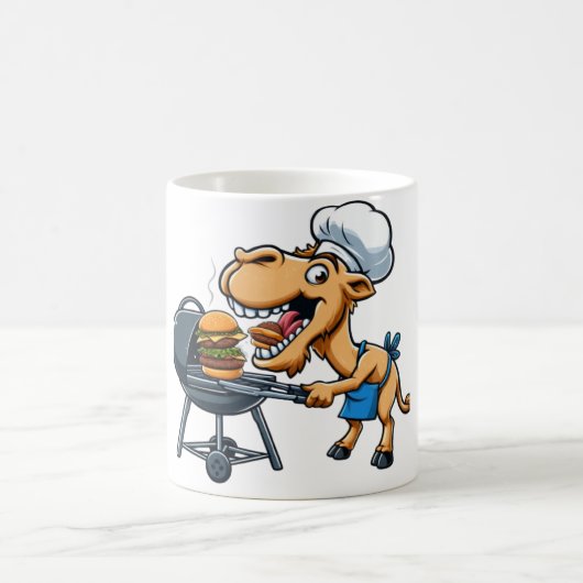 Camel eating a hamburger コーヒーマグカップ (中央)