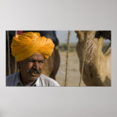 Camel Herder in Rajasthan ポスター (正面)