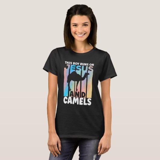 Camel Outfit for Camel Lovers Apparel for Boys Tシャツ (正面フル)