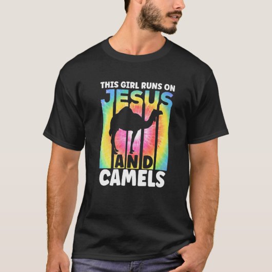 Camel Outfit for Camel Lovers Apparel Women Girls Tシャツ (正面)