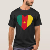 Cameroon Flag Heart Cameroon Love Cameroon Tシャツ (正面)