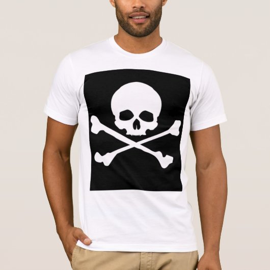Camiseta Bella+Canvas Bandeira Pirata Clássica Tシャツ (正面)