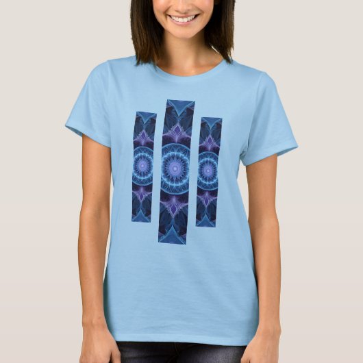 Camiseta Feminina Básica Fractal Geometrico-1 Tシャツ (正面)