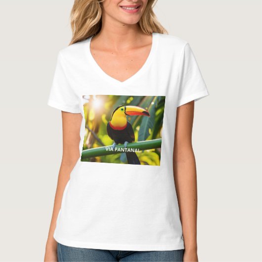 Camiseta Feminina Básica, Gola em V Tucano Tシャツ (正面)