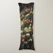 Camo Canopy – A Tranquil Forest Escape ボディピロー (正面縦)