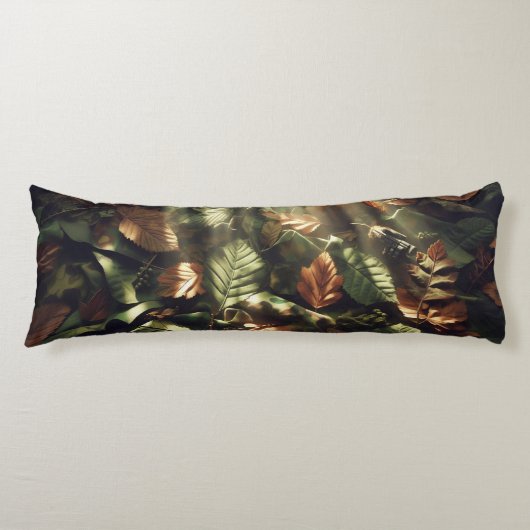 Camo Canopy – A Tranquil Forest Escape ボディピロー (正面)