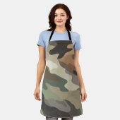 Camo Pattern Apron Stylish Kitchen Cooking Wear エプロン (着用した状態)