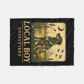 Camo Southern Local Boy Duck Hunting Black Lab Out フリースブランケット (正面(横))