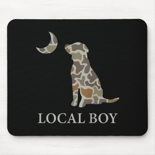 Camo Southern Local Boy Duck Hunting Black Lab Out マウスパッド (正面)