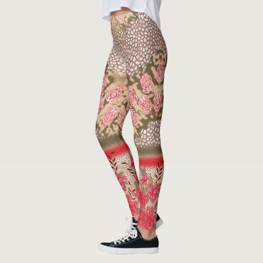 Camo, Tartan & Bootleg Leggings | Sculpt Fit レギンス (左)